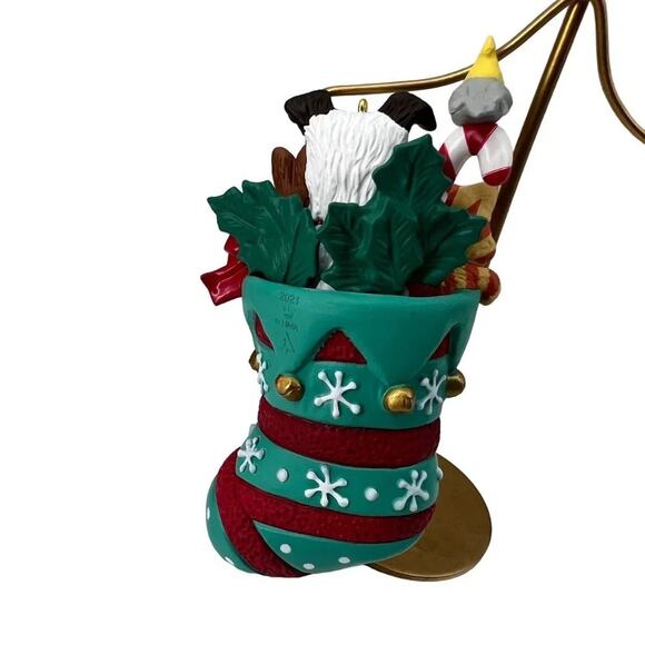 Hallmark 2021 Stocking Stuffers First in Series Animals - Picture 3 of 7